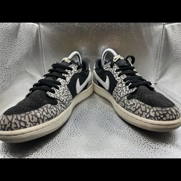 RARE 🚀‎ Size 9.5 - Women Jordan 1 Low Retro OG Black Cement - CZ0775-001 - Picture 3 of 10